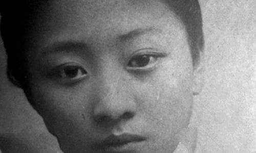 黄金荣老婆露兰春