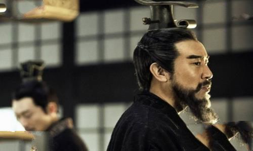 官渡之战袁绍为什么会输给曹操?