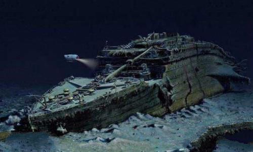 泰坦尼克号到底是如何沉没的?